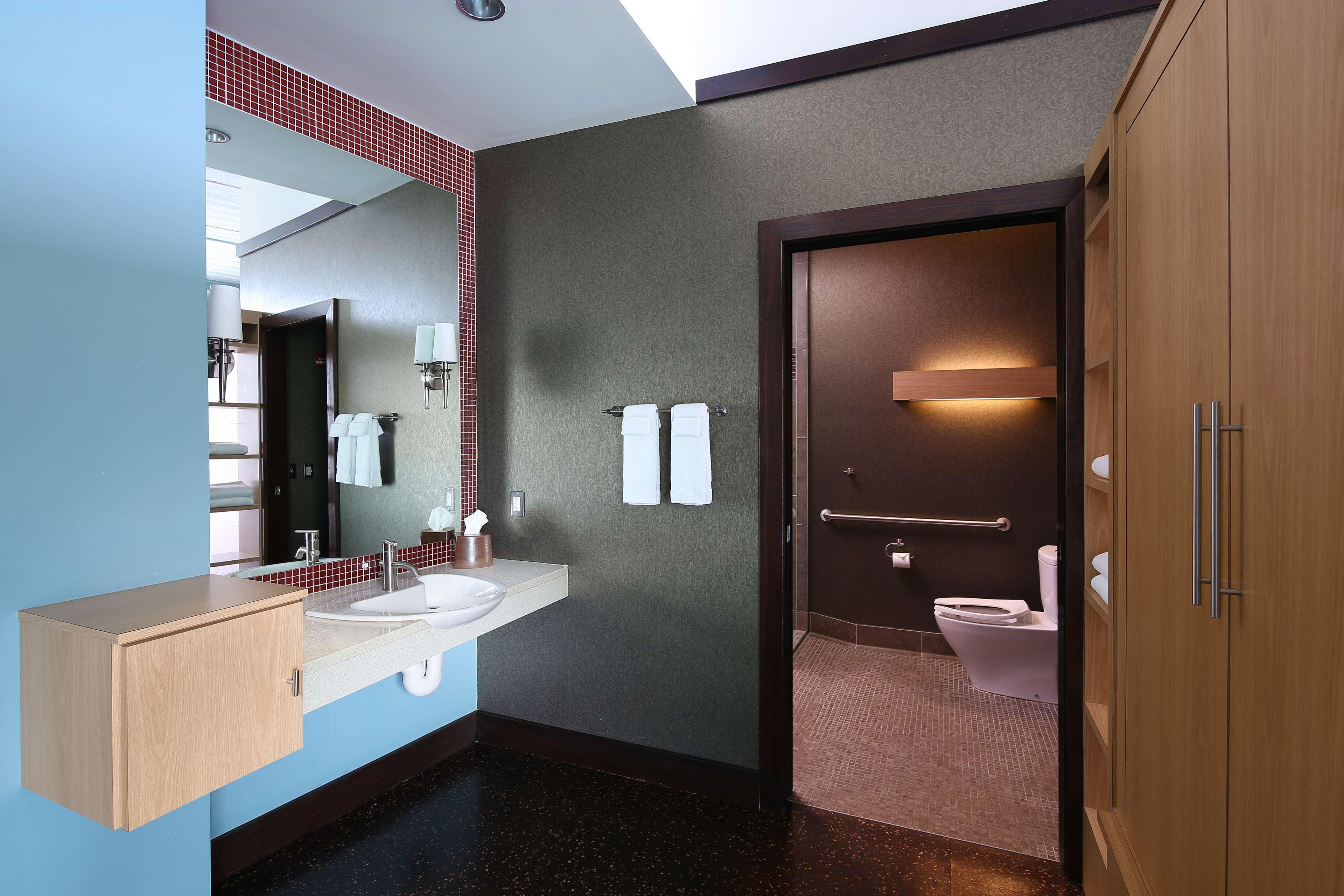 Tulyp, Tapestry Collection By Hilton Holland Exterior foto