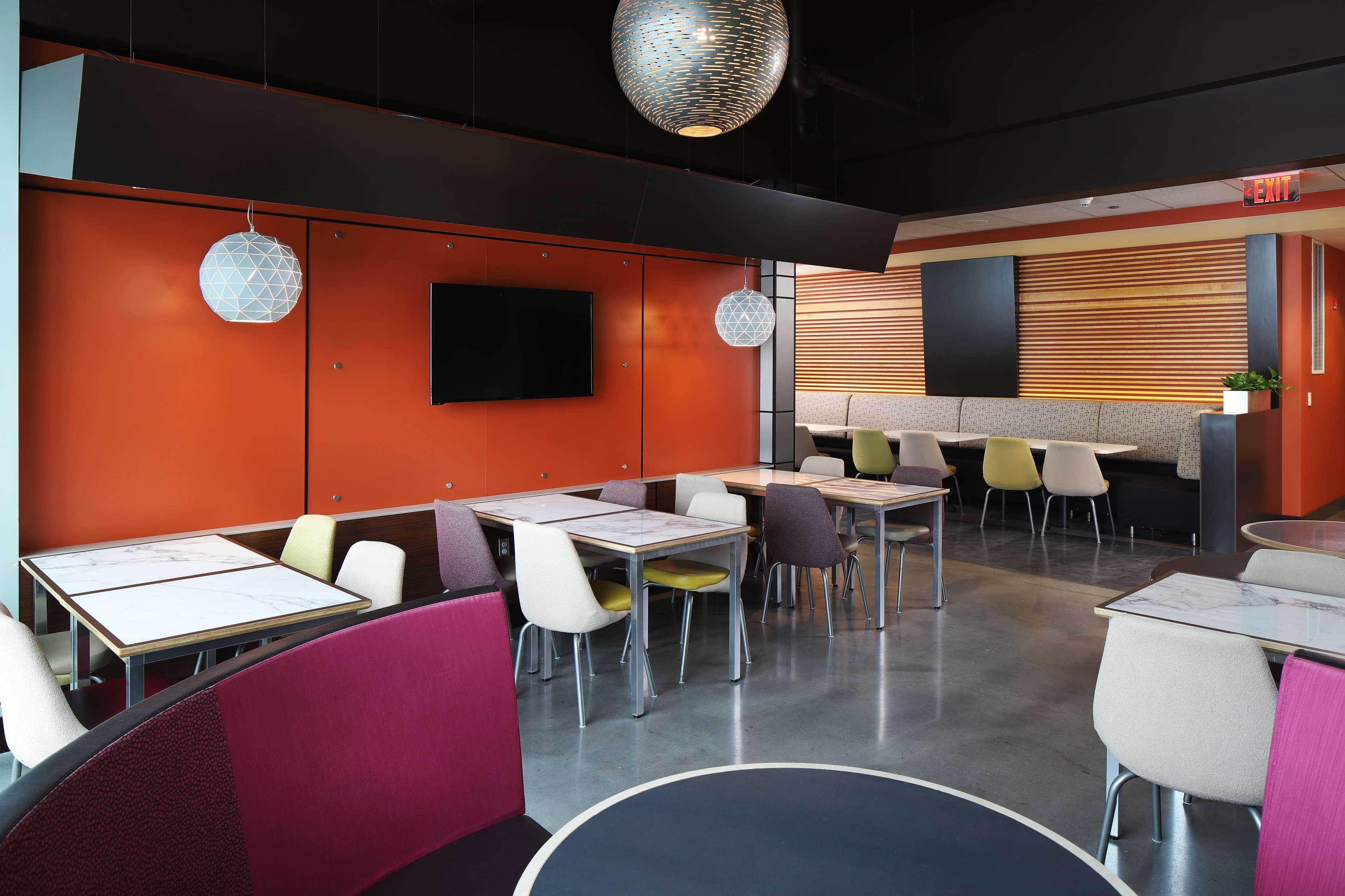 Tulyp, Tapestry Collection By Hilton Holland Exterior foto